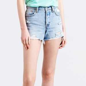 Levi’s Wedgie Fit Shorts